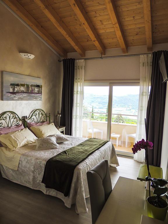 B&B Il Riccio Costermano Exteriör bild